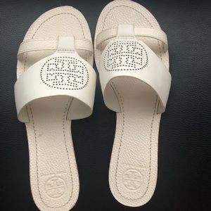 Tory Burch white sandals 8M